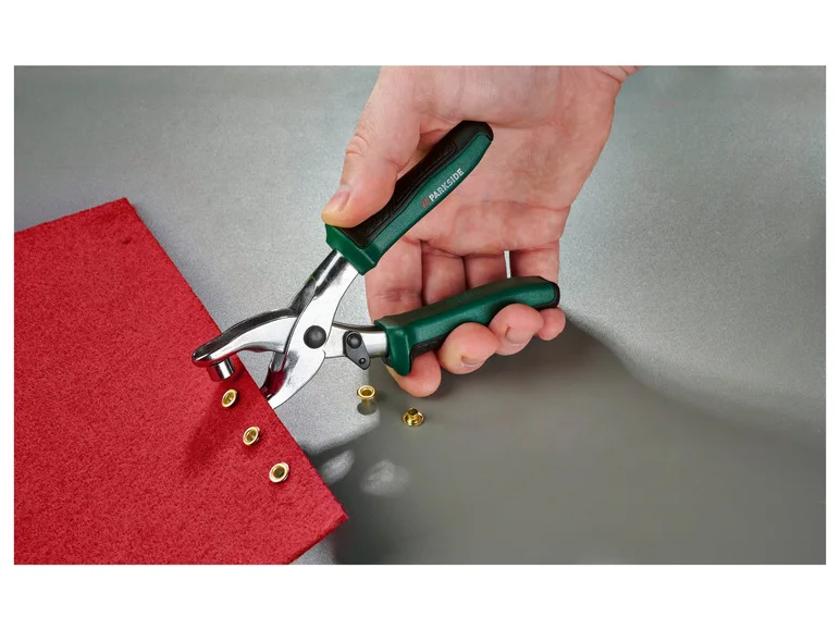 Set de pinces à trous et à œillets. 128 pièces