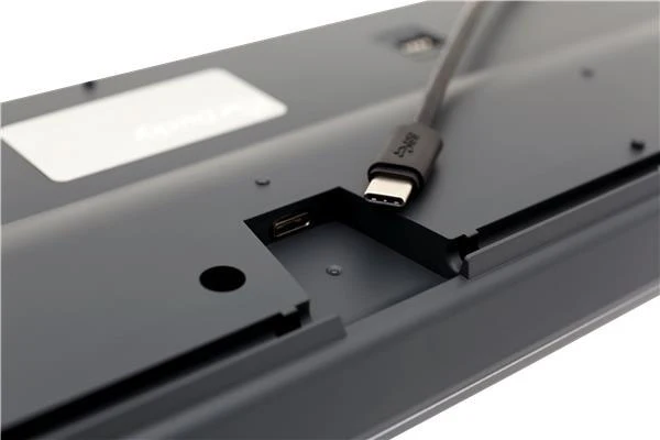 Ducky One 2 Skyline TKL Cherry MX Red