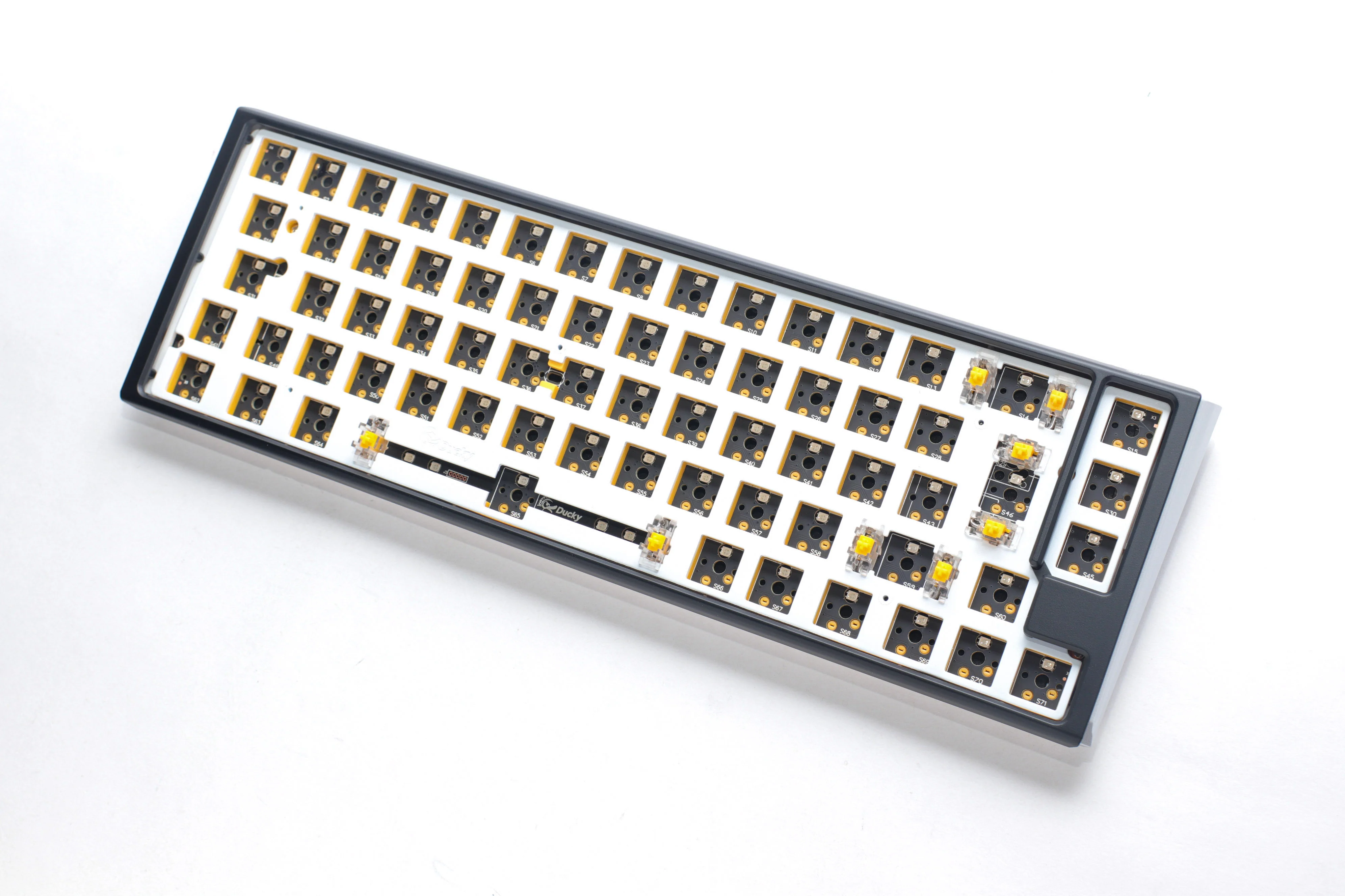 Ducky One 3 - Hot Swap ISO Barebone Black - SF 65% - RGB - Without Switches/keycaps