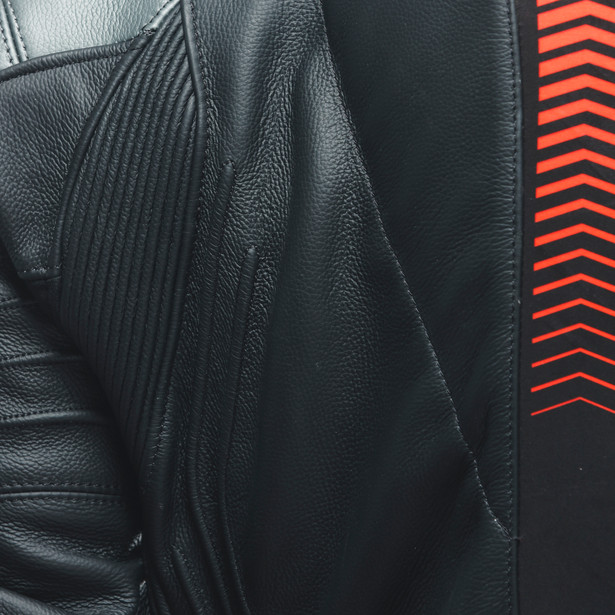 LAGUNA SECA 5 2PCS LEATHER SUIT