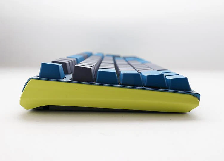 Ducky– One 3 Daybreak Nordic Layout Fullsize 100 % Kirschbraun