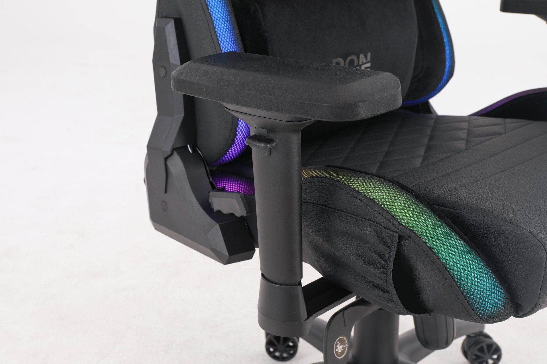 DON ONE – Valentino SUPER – RGB-Gamer-Stuhl mit Licht